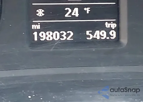 2014 Volkswagen Passat 1.8T Sport z USA, uszkodzony, nr VIN 1VWBT7A38EC083343